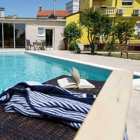 Apartment Sinisa 2286 Pula
